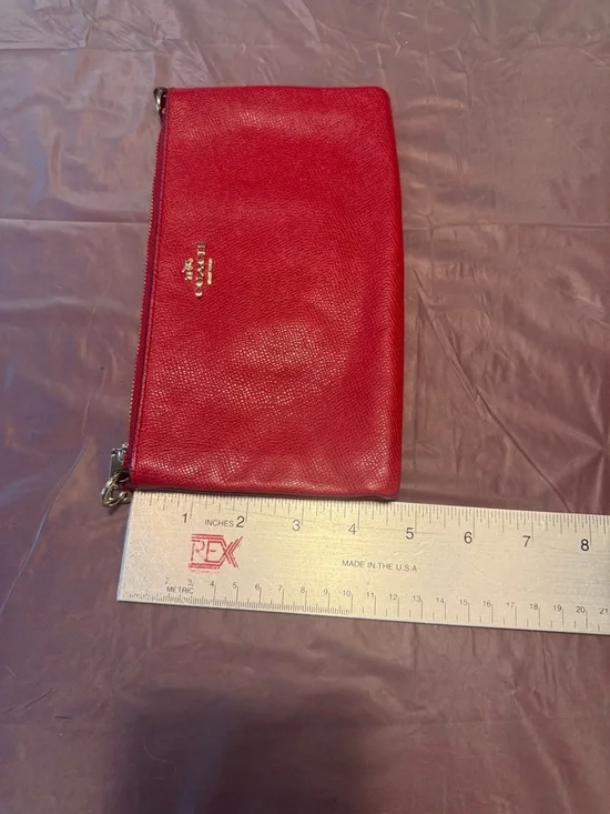 Coach Red Leather Pouch Clutch with Gold Logo - Picture 6 of 7